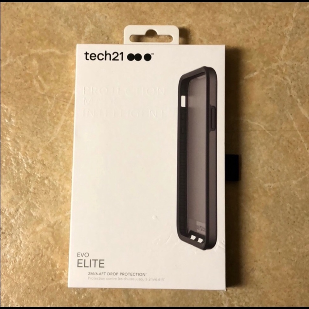 Tech 21 Evo light iPhone X case